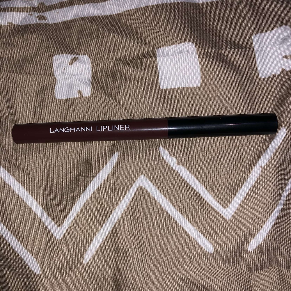 Brown Red Longwear Lip Liner Pencil
